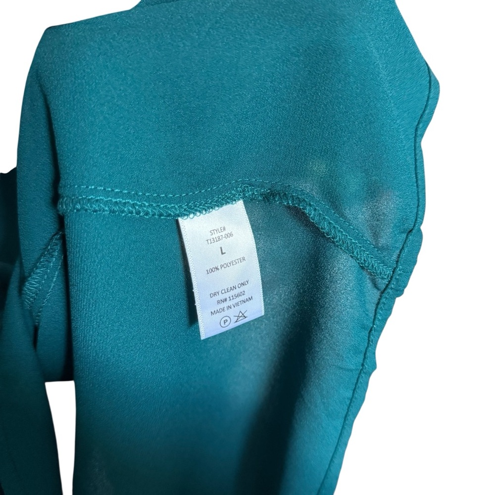 Lush Green Long Sleeve Keyhole Polyester Blouse Womens Large - Picture 3 of 4